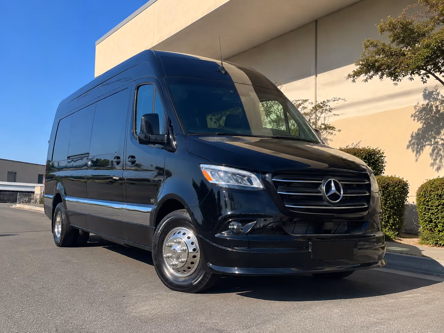 find the perfect transportation for your next wedding 1