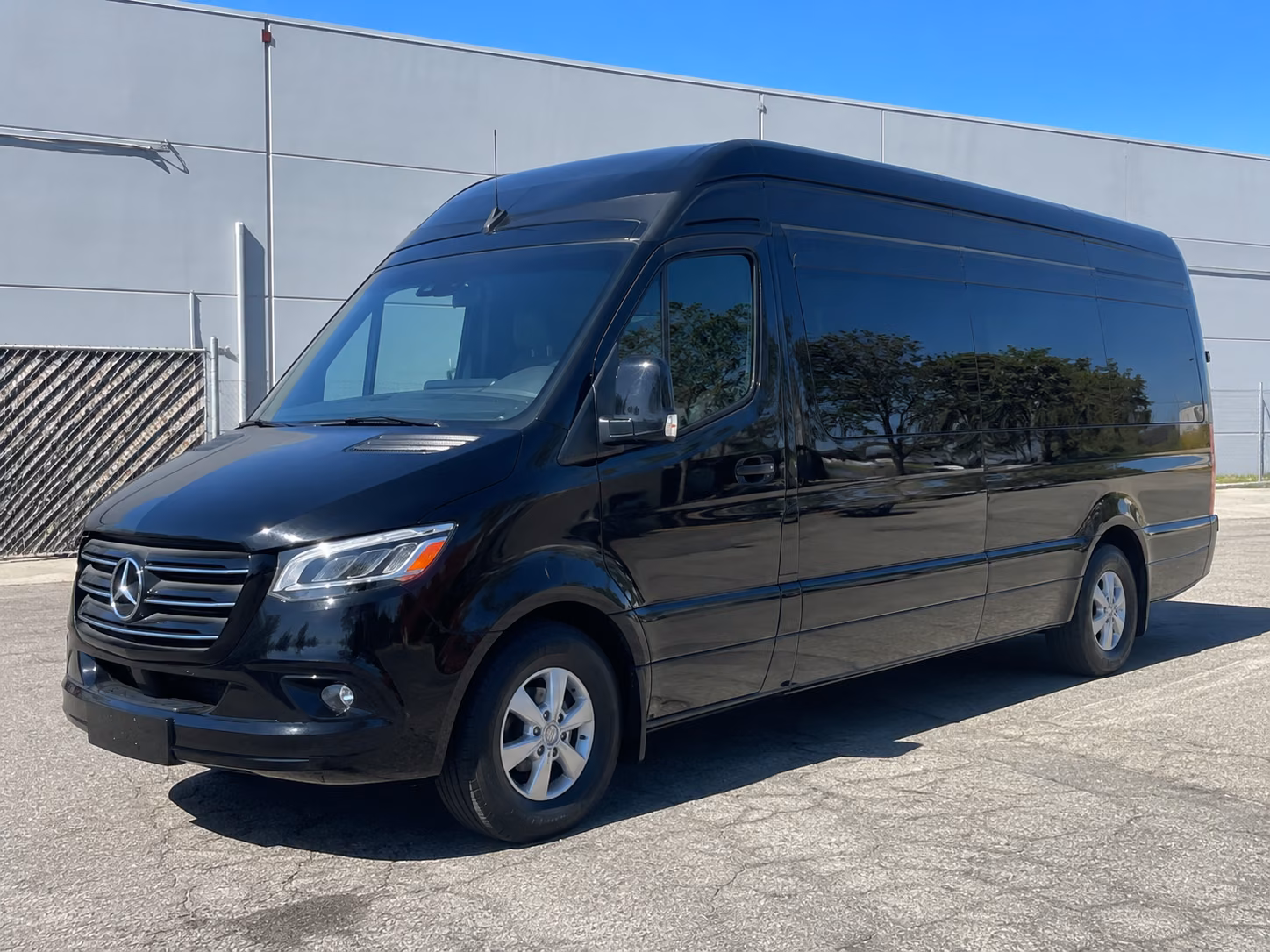 find the perfect transportation for your next wedding 2