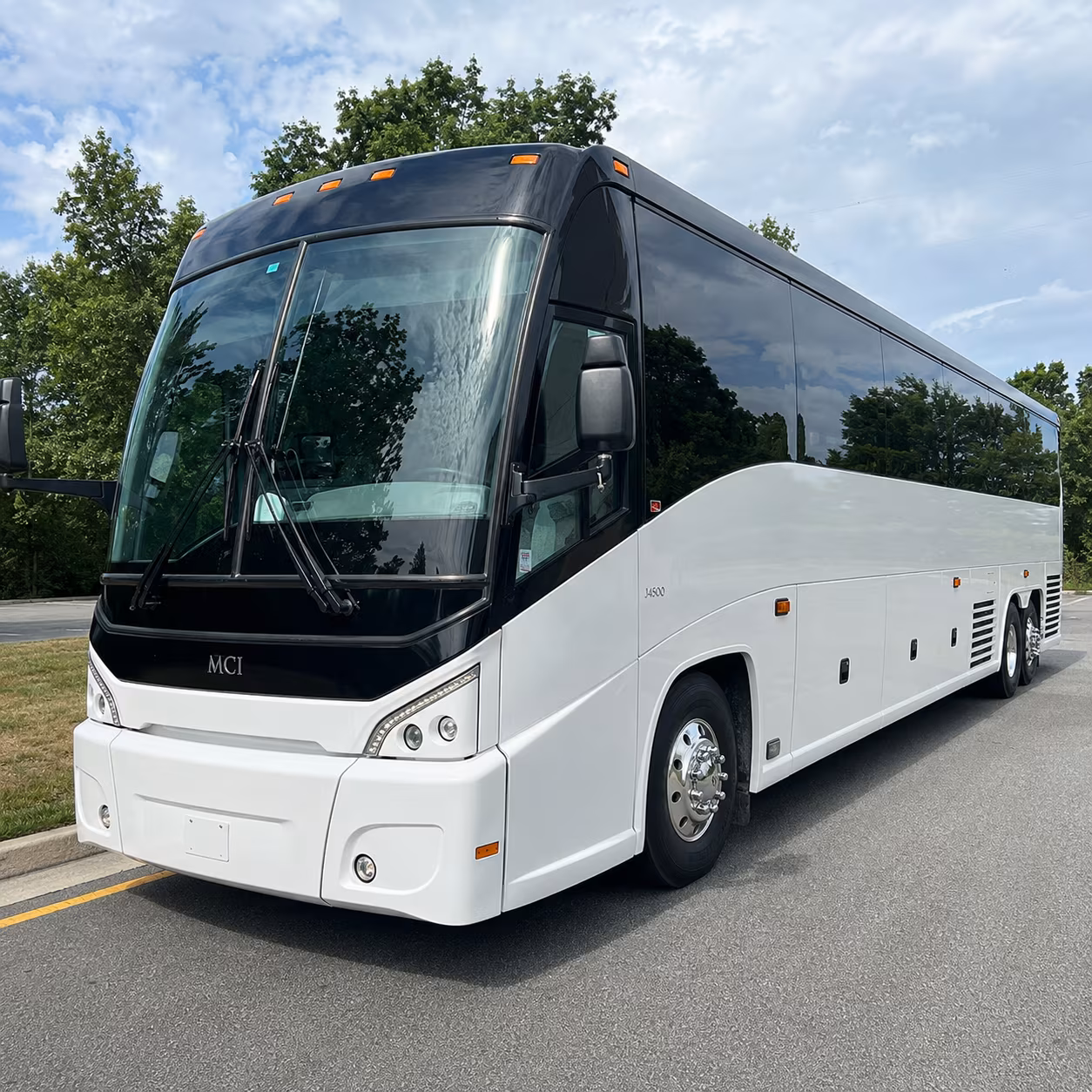 how one way transfers round trips and multi day bookings are priced for memphis bus rentals