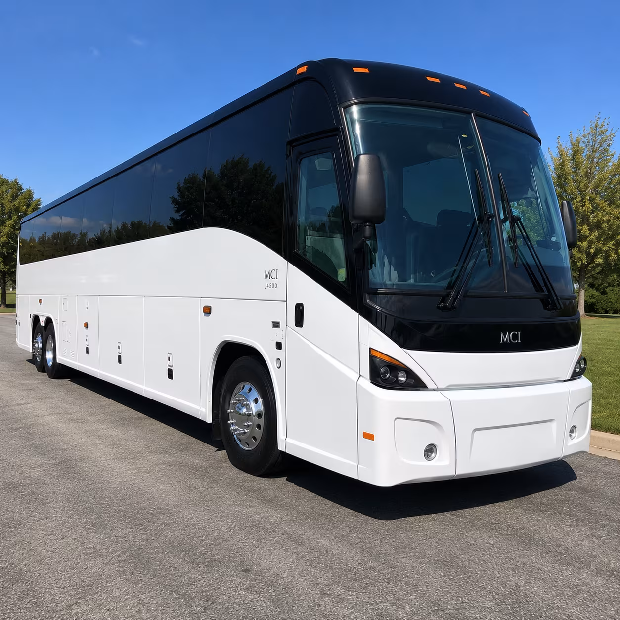 long distance charter buses for memphis fans traveling to away games