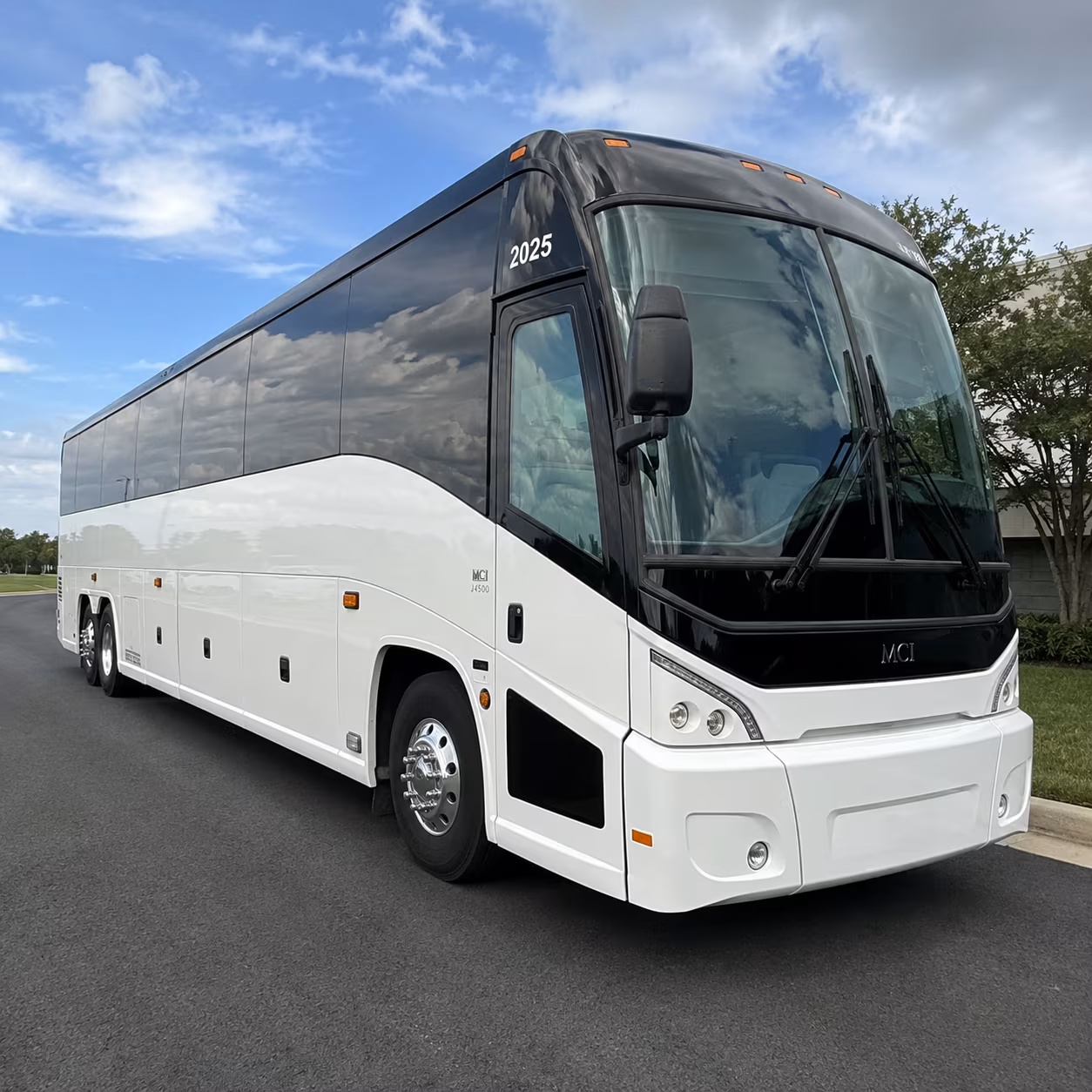 memphis field trip charter bus rental