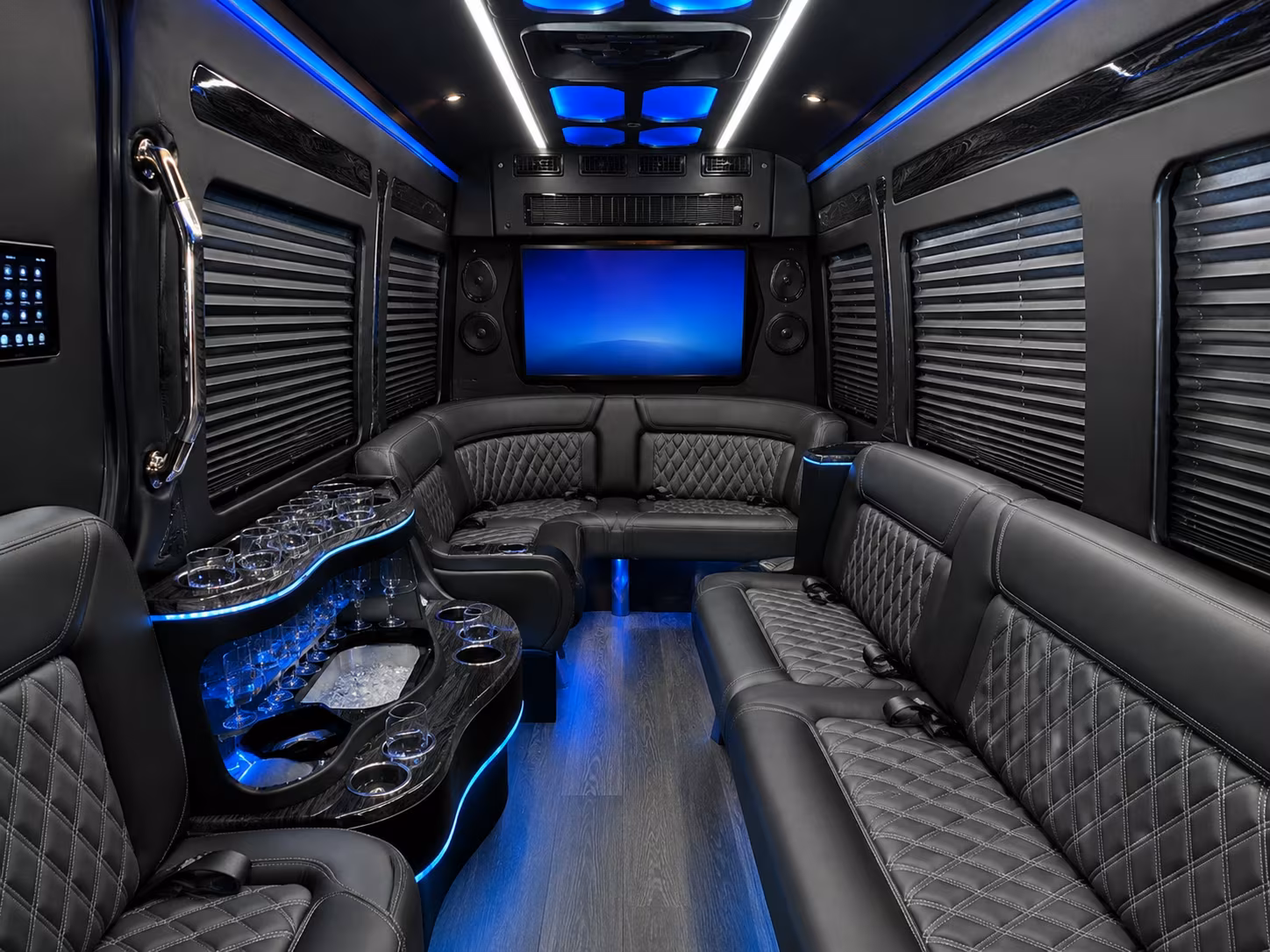 memphis sporting event transportation onboard seating