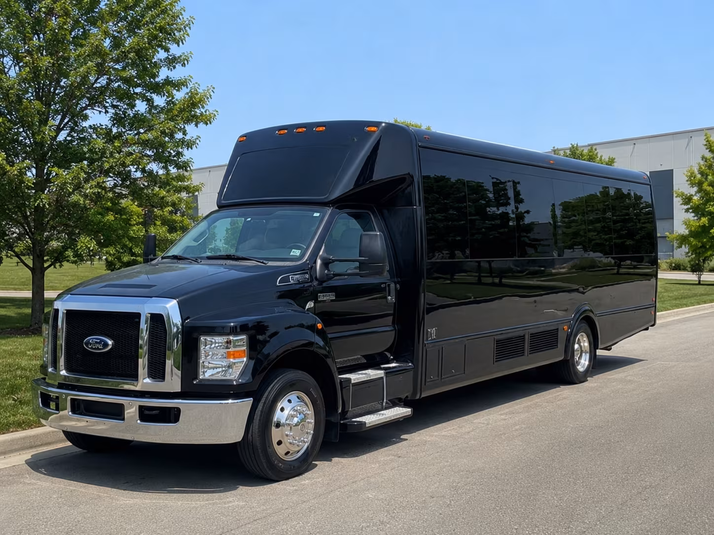 party bus rentals for memphis proms that start the night early